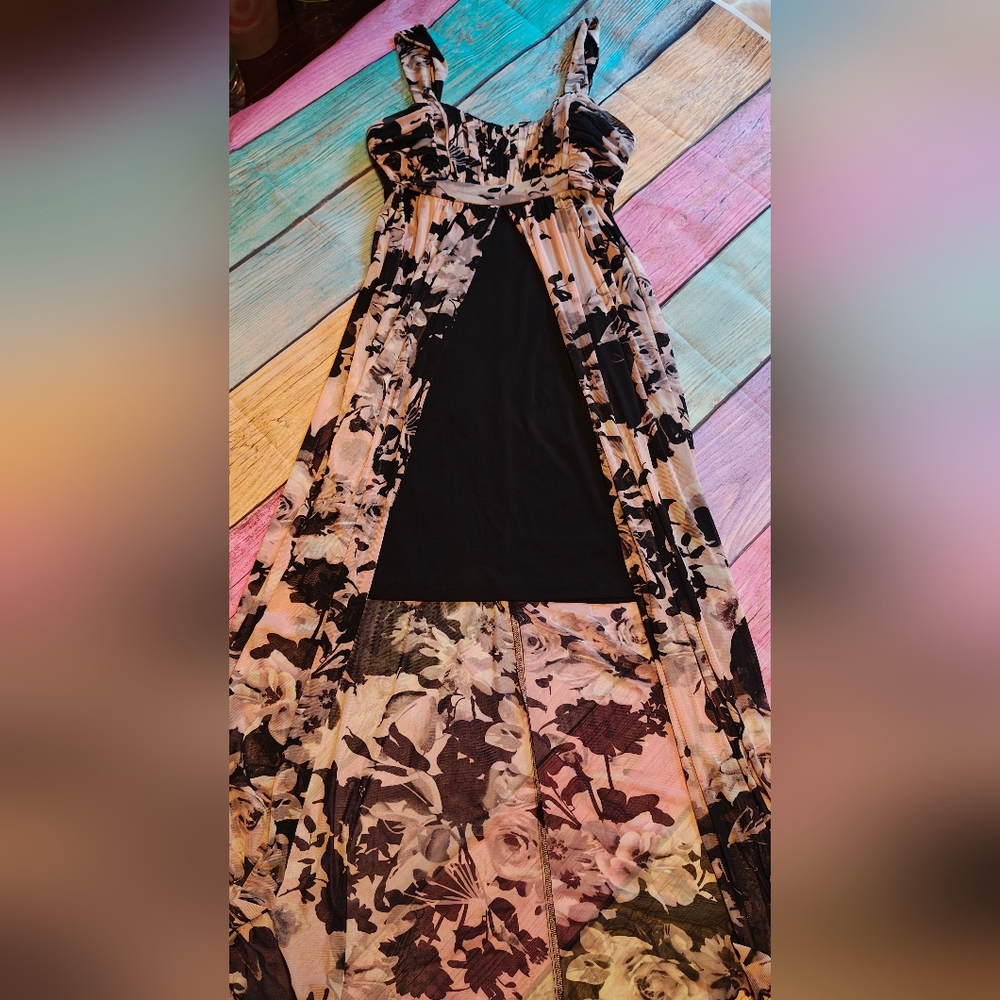 Size 16 Floral Maxi Open Front Dress #0261)